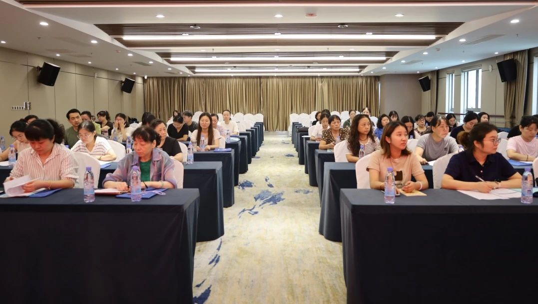 C:/Users/BA/Desktop/“蓄力提升、賦能起航”2024系列報道四—— 南京市保安服務有限公司舉辦2024年度全市各分公司財務人員繼續(xù)教育培訓/3.jpg3